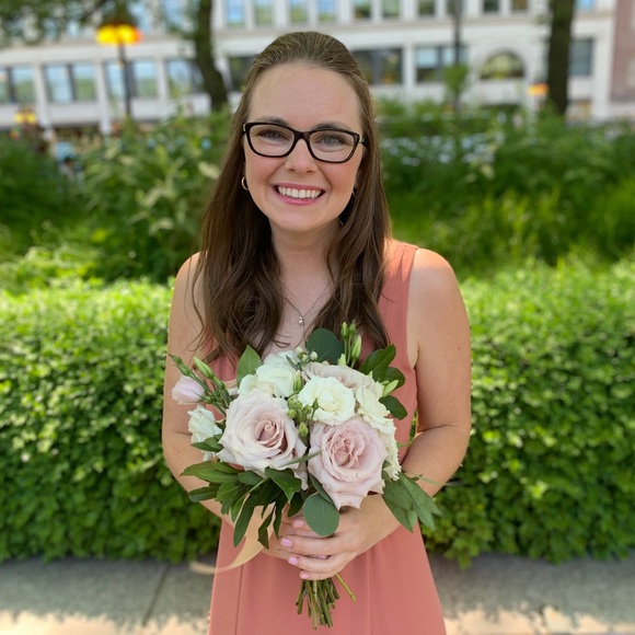 ✨Posh Ambassador✨ Margaret - Picture 1 of 1